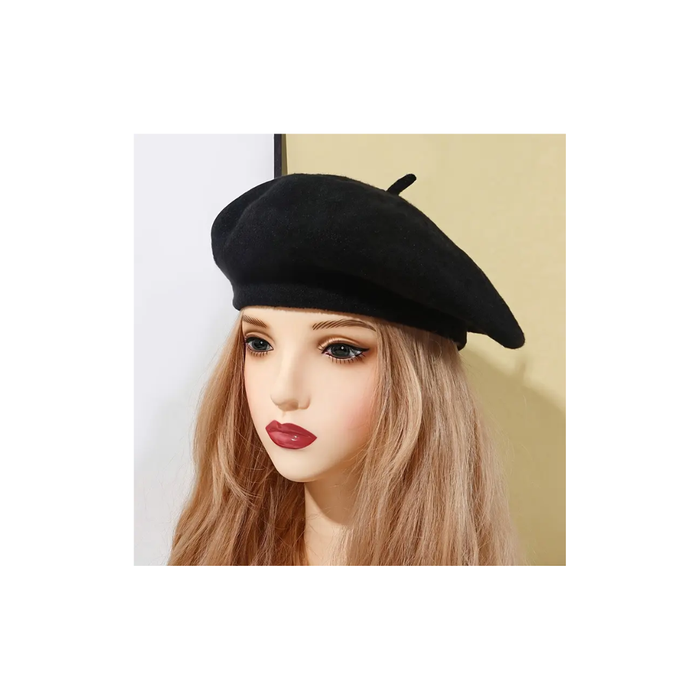 Chic Women’s French Beret – Coffee Color  قبعة بيريه أنيقة للنساء – باللون البني الغامق